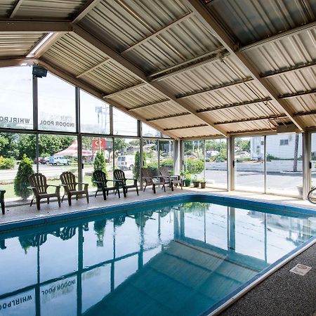 Econo Lodge By Choice - Cape Cod Уэст-Ярмут Экстерьер фото