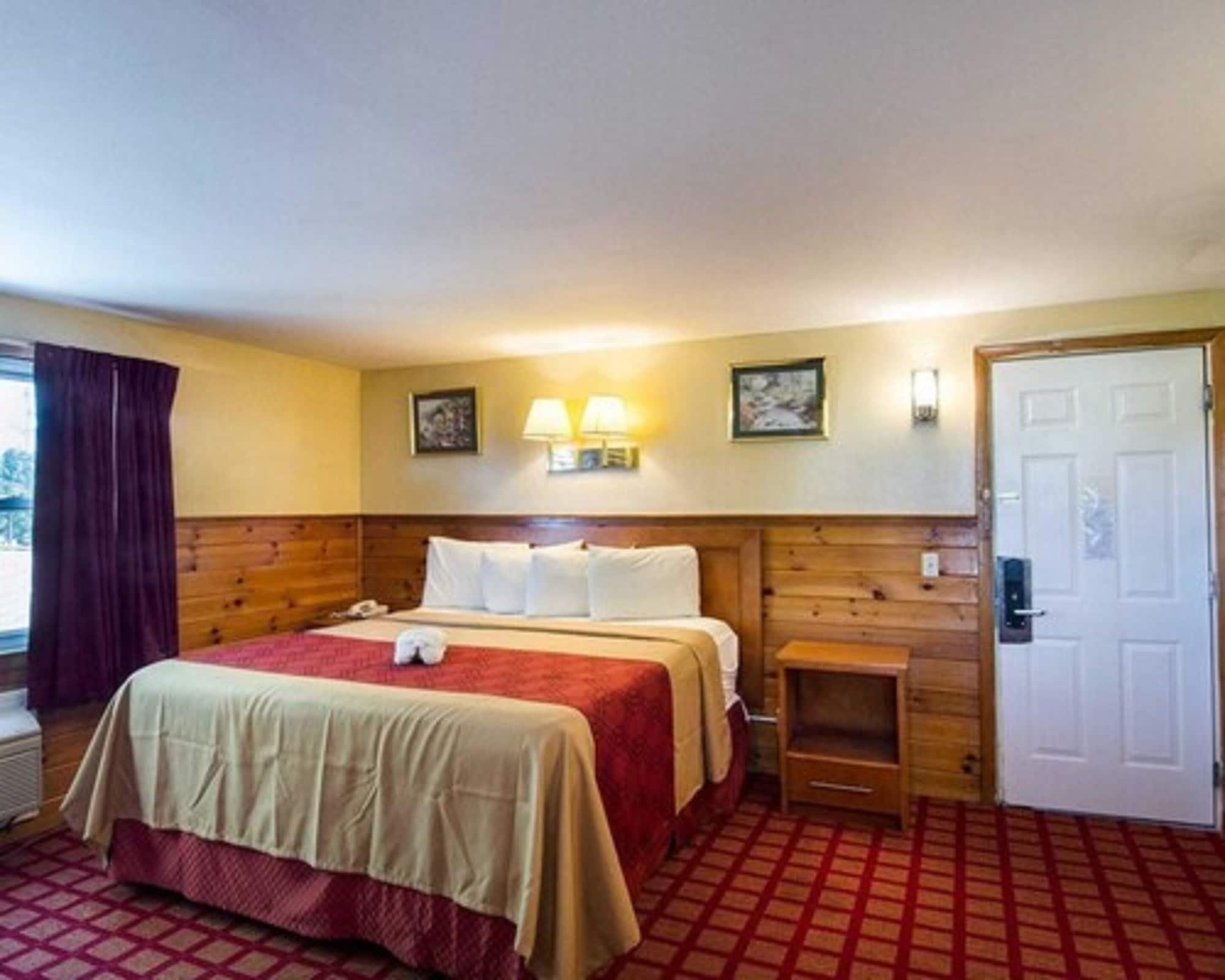 Econo Lodge By Choice - Cape Cod Уэст-Ярмут Экстерьер фото