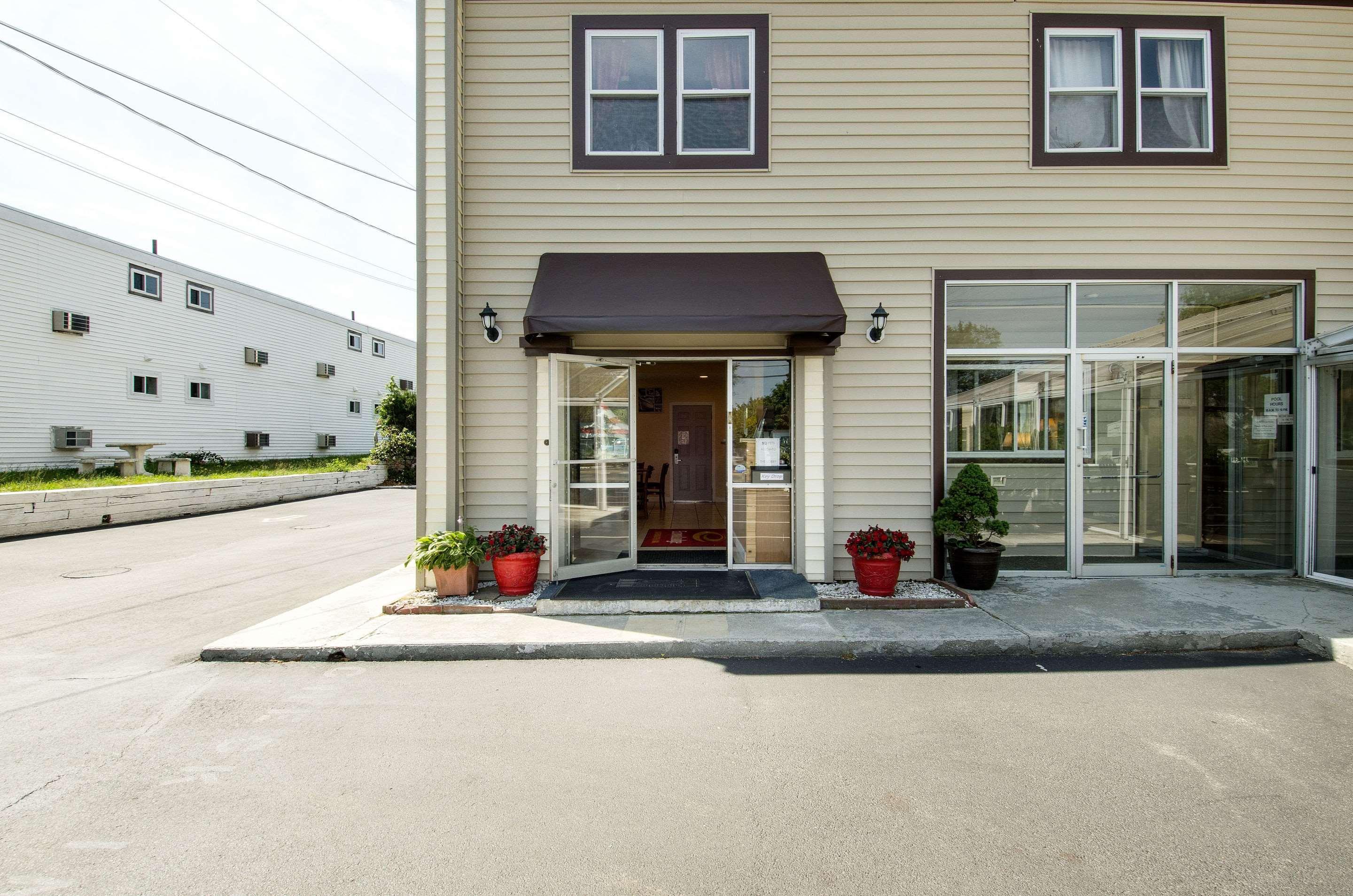 Econo Lodge By Choice - Cape Cod Уэст-Ярмут Экстерьер фото