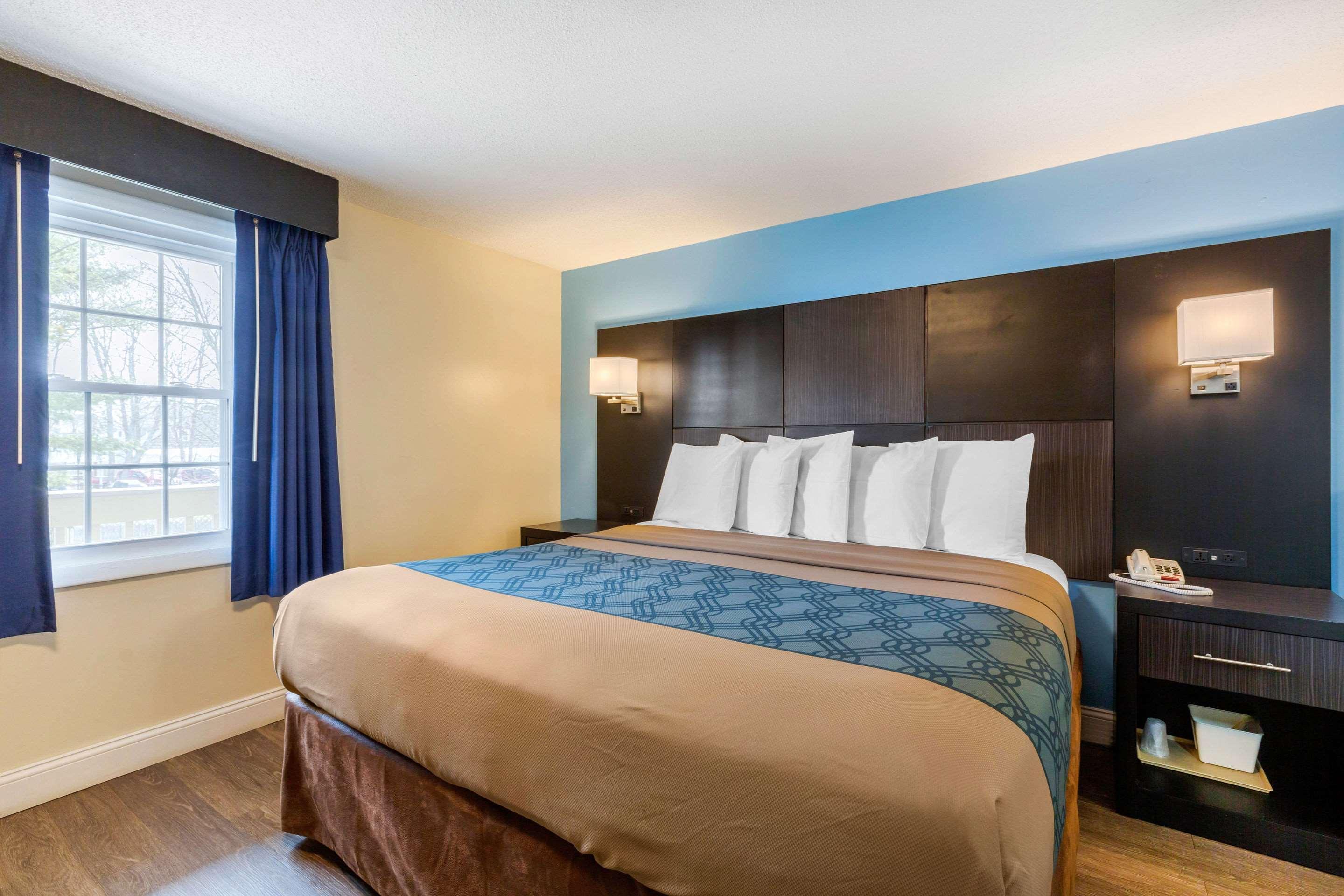 Econo Lodge By Choice - Cape Cod Уэст-Ярмут Экстерьер фото