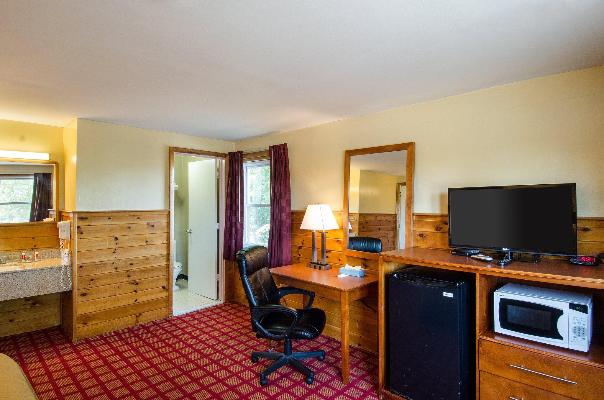 Econo Lodge By Choice - Cape Cod Уэст-Ярмут Экстерьер фото